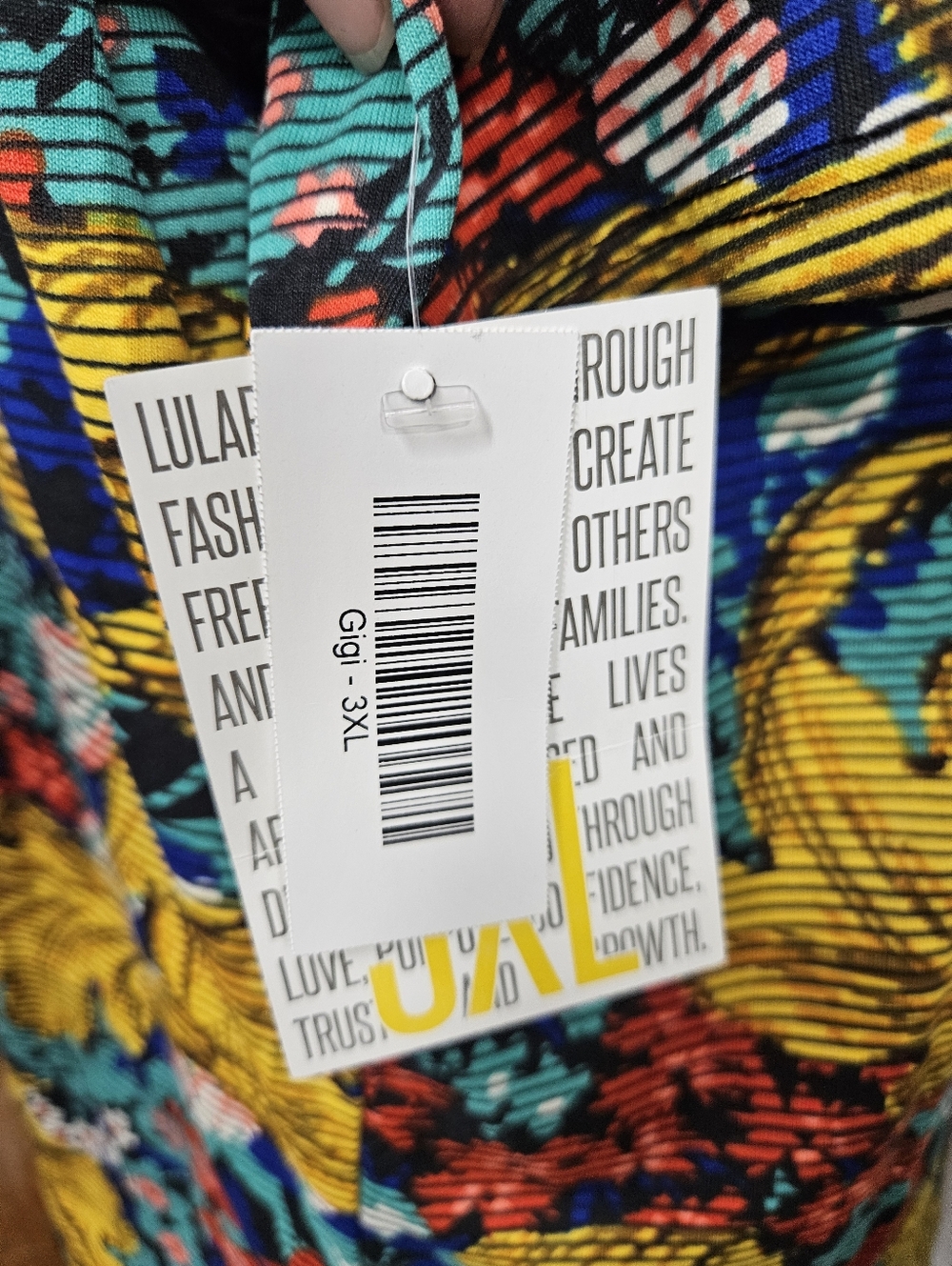 LuLaRoe Gigi T Shirt 3XL Multicolor Floral Leaf Print Top Yellow Teal Blue Coral - Picture 2 of 6